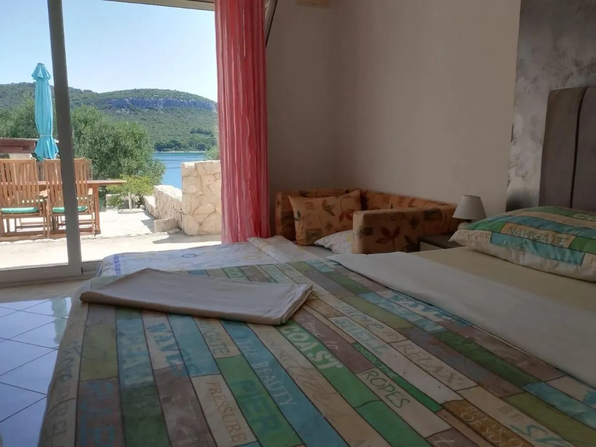 Apartment Marta Kali Croatia
